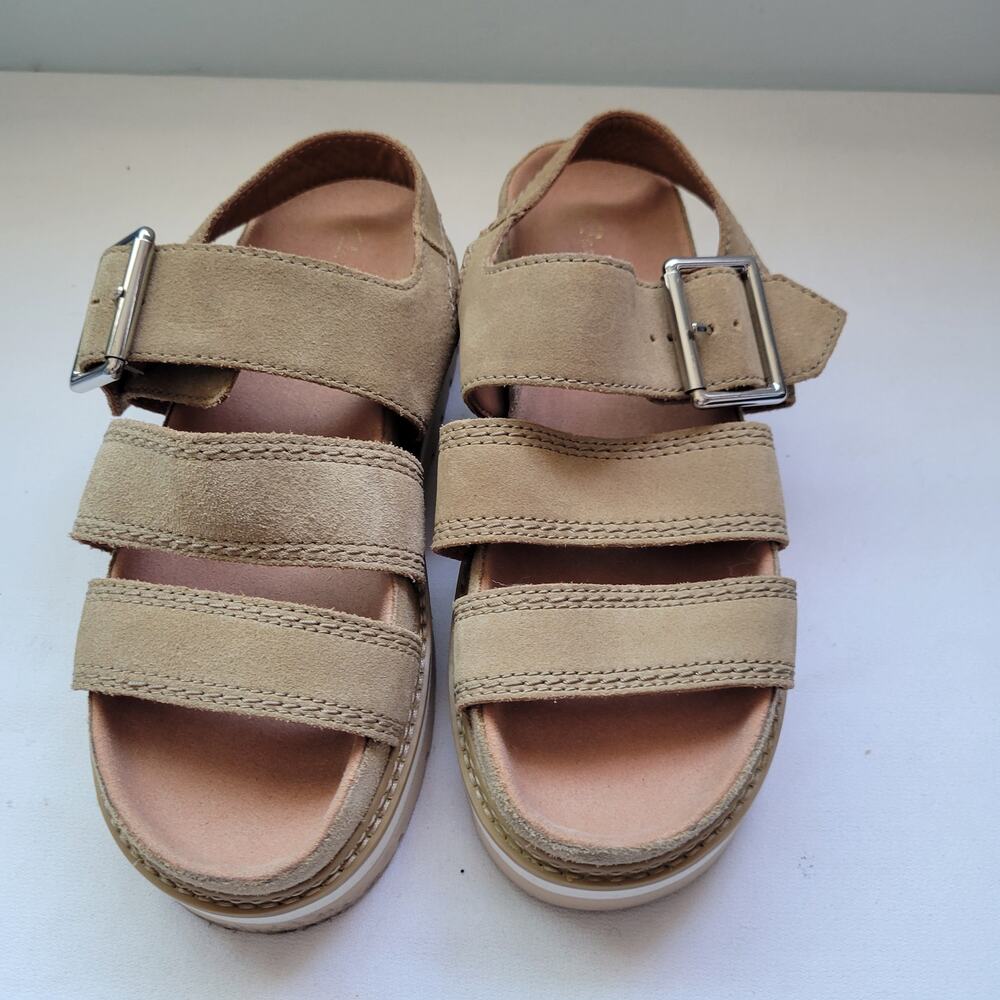 Clarks Orianna Over Tan Suede Chunky Sandals Size 8  7526-2956 - Picture 6 of 6